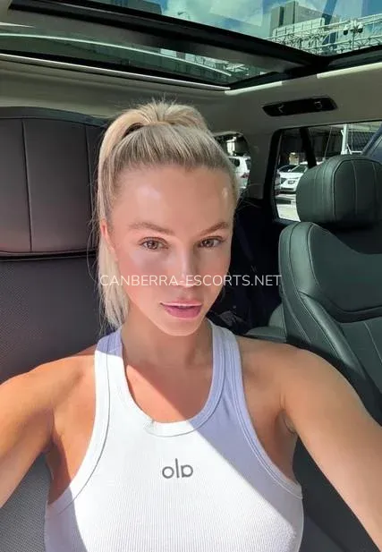 Canberra escorts Bella — 1