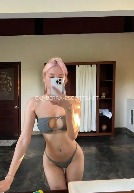 Canberra escorts Ellinor — 1