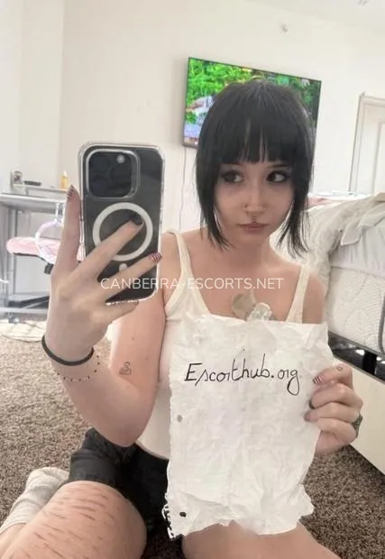 Escort djevojka Viola - Canberra