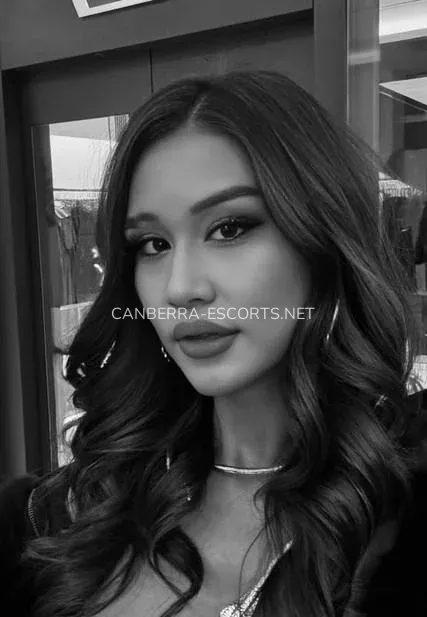 Canberra escorts Sadie — 3