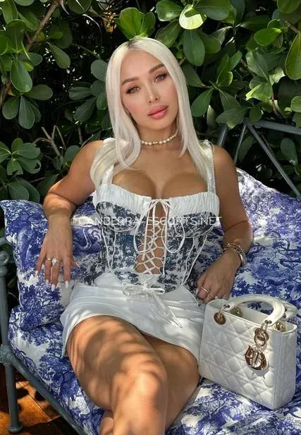 Canberra escorts Lavinia — 1