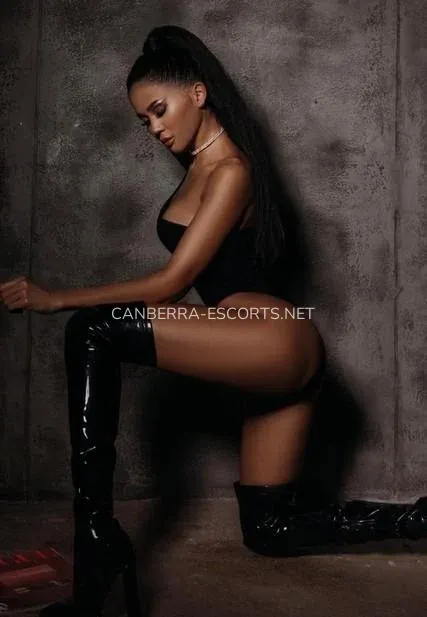 Canberra escorts Kiara — 4