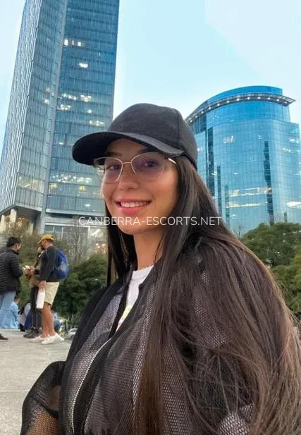 Canberra escorts Linda — 5