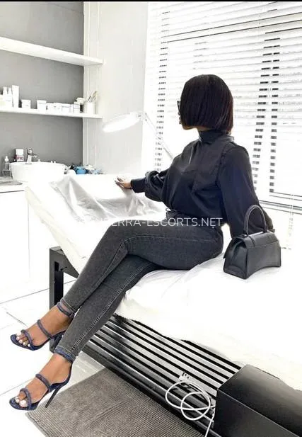 Canberra escorts Eva — 3