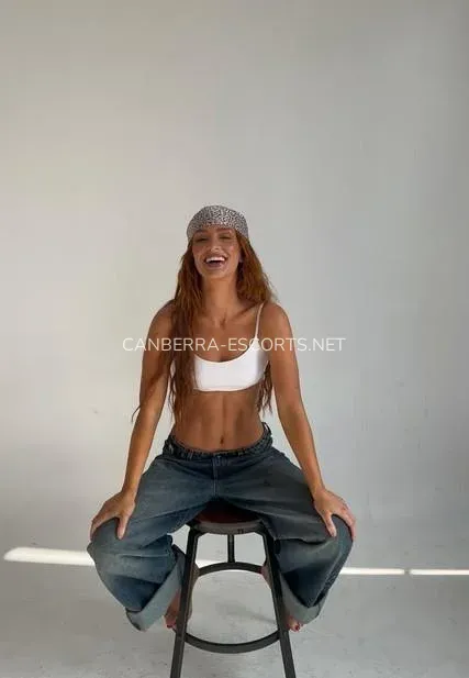 Canberra escorts Pia — 4