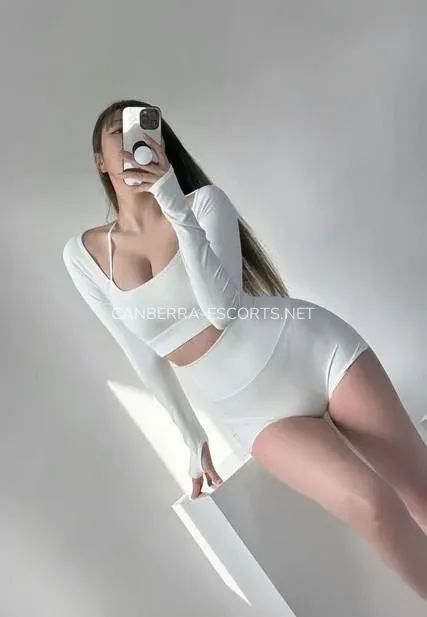 Canberra escorts Clorinda — 4