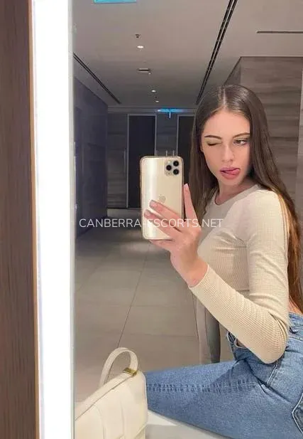 Canberra escorts Ellen — 1