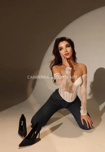 Canberra escorts Malin — 1