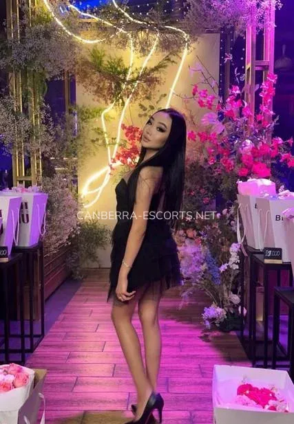 Canberra escorts Emma — 1