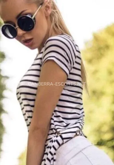 Canberra escorts Louise — 3