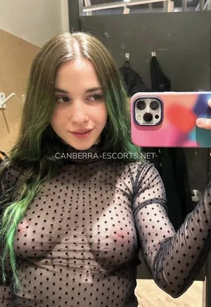 Escort djevojka Molly - Canberra