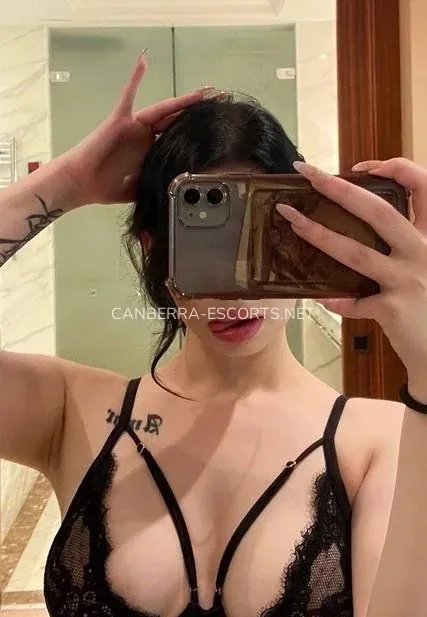 Canberra escorts Sophie — 4