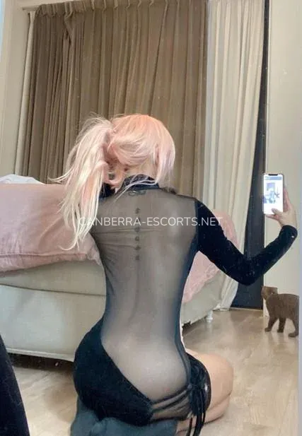 Canberra escorts Erin — 1