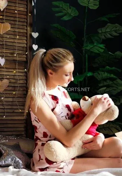 Canberra escorts Klara — 3