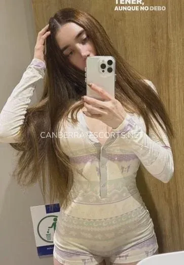 Canberra escorts Louise — 1