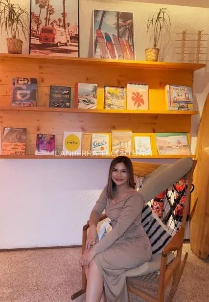 Canberra escorts Emma — 5