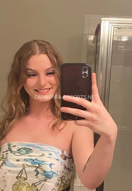 Canberra escorts Lily — 3