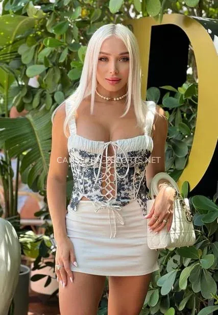 Canberra escorts Lavinia — 4