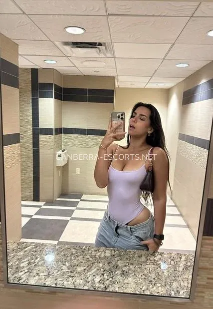 Canberra escorts Vivian — 1