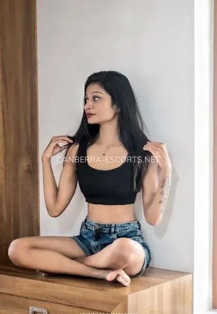 Canberra escorts Dakota — 4