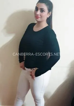 Canberra escorts Linda — 3