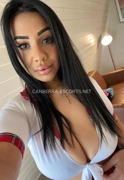 Canberra escorts Abril — 1