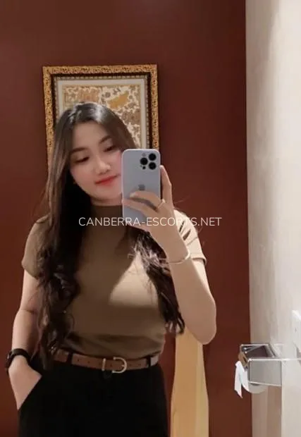 Canberra escorts hanna