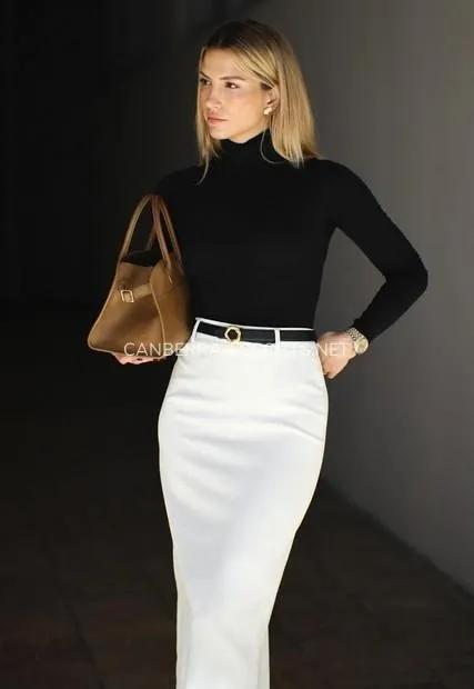 Canberra escorts Helen — 2