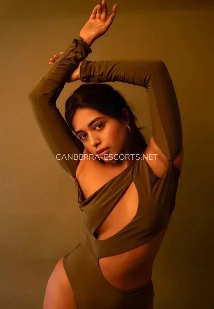 Canberra escorts Lily — 5