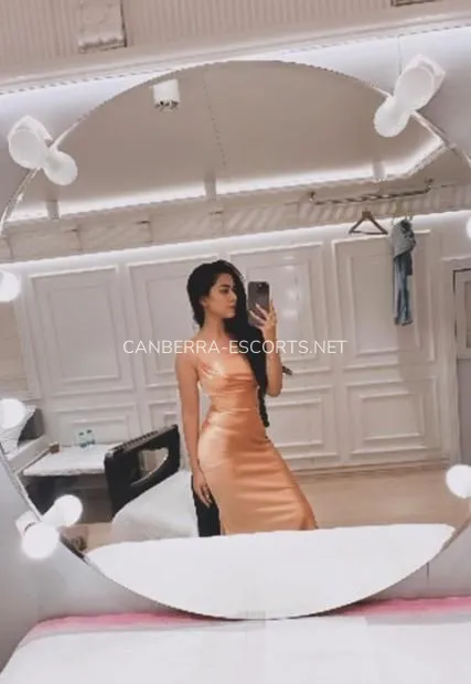 Canberra escorts Hannah — 2