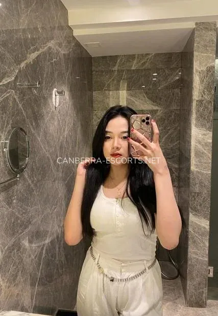 Canberra escorts Viktoria — 4