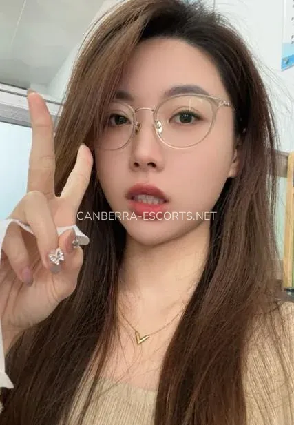 Canberra escorts Sara — 3