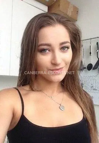 Canberra escorts Nieves — 1