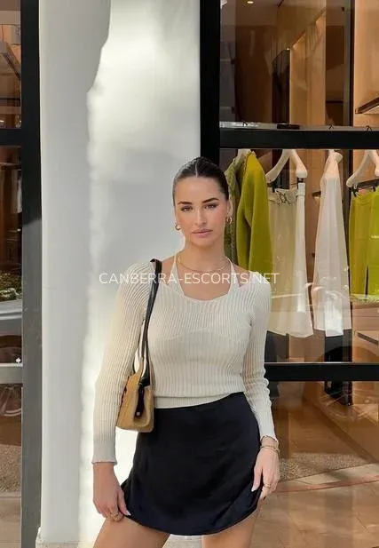 Canberra escorts Aniyah — 3