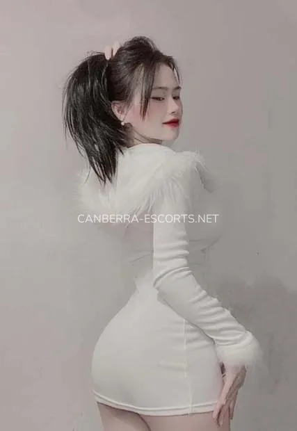 Canberra escorts Summer — 2