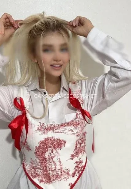 Canberra escorts Elin — 5