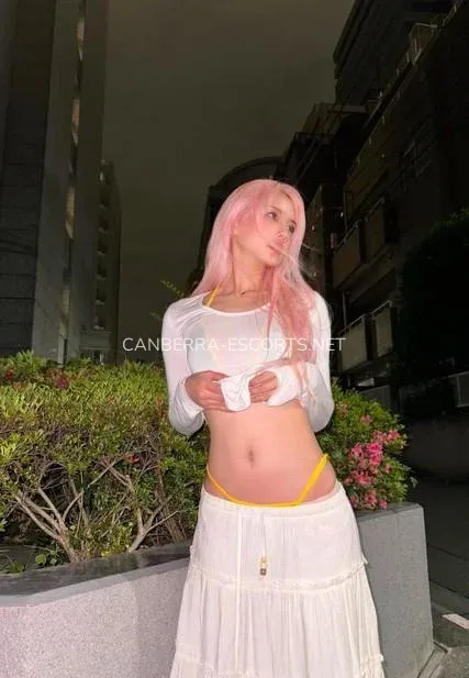 Canberra escorts Britt — 3