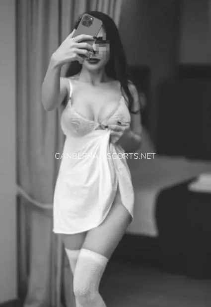 Canberra escorts mallory
