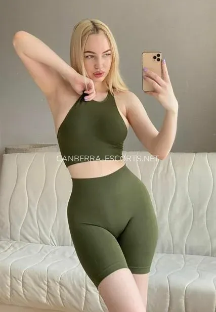 Canberra escorts Ellie — 4