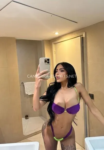 Canberra escorts Dakota — 4