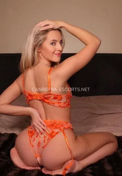 Canberra escorts Lauren — 1